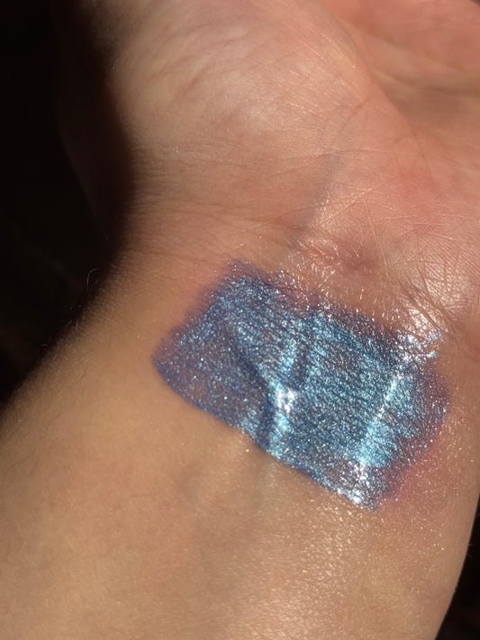 Blue Moon Lip Gloss 10 ml – Hydrating High-Shine Finish Scent (Raspberry) - Riy Cosmetics