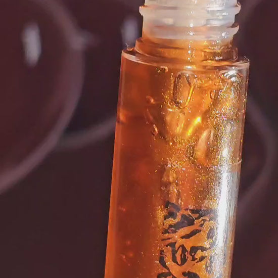 Empathy brown lip gloss with nourishing oils – 10 mL